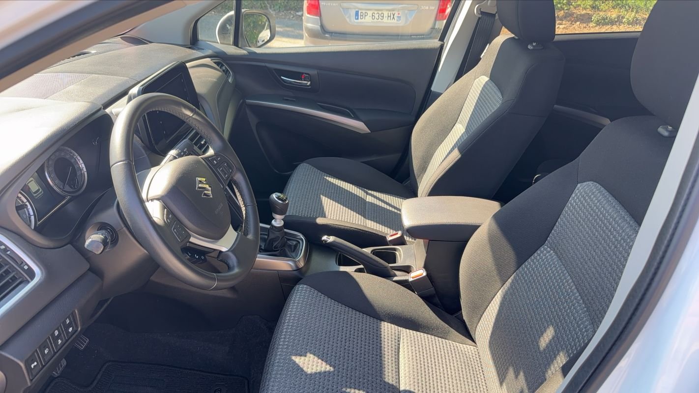Suzuki s-cross - Photo 29