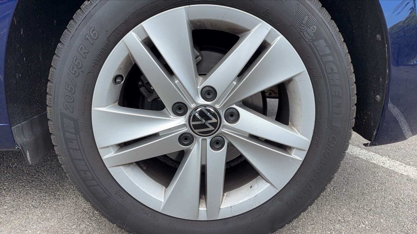 Volkswagen Golf - Photo 19
