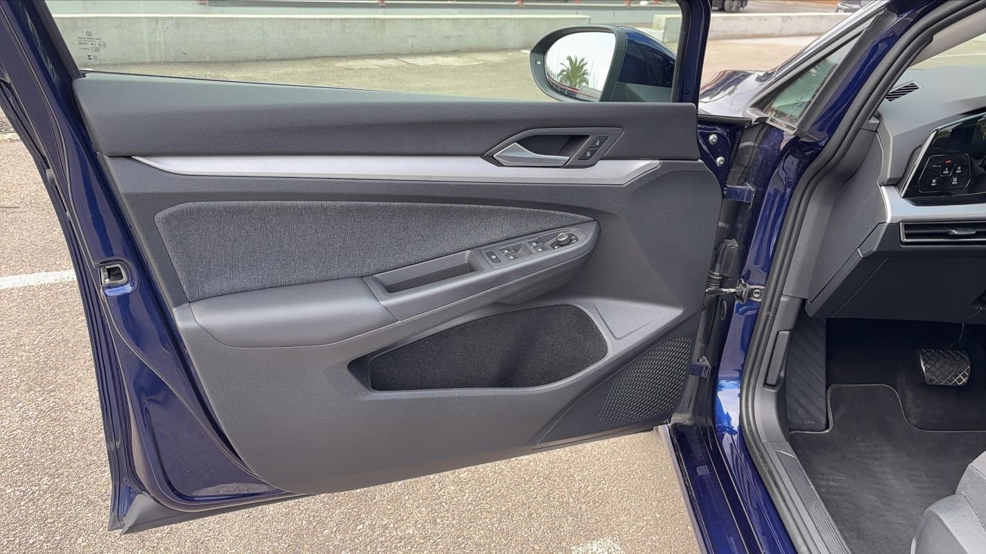 Volkswagen Golf - Photo 7