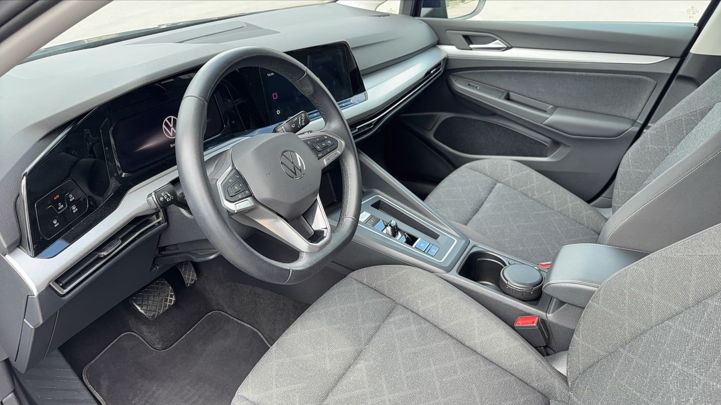 Volkswagen Golf - Photo 8