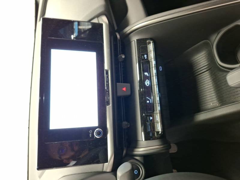 Toyota C-HR - Photo 24