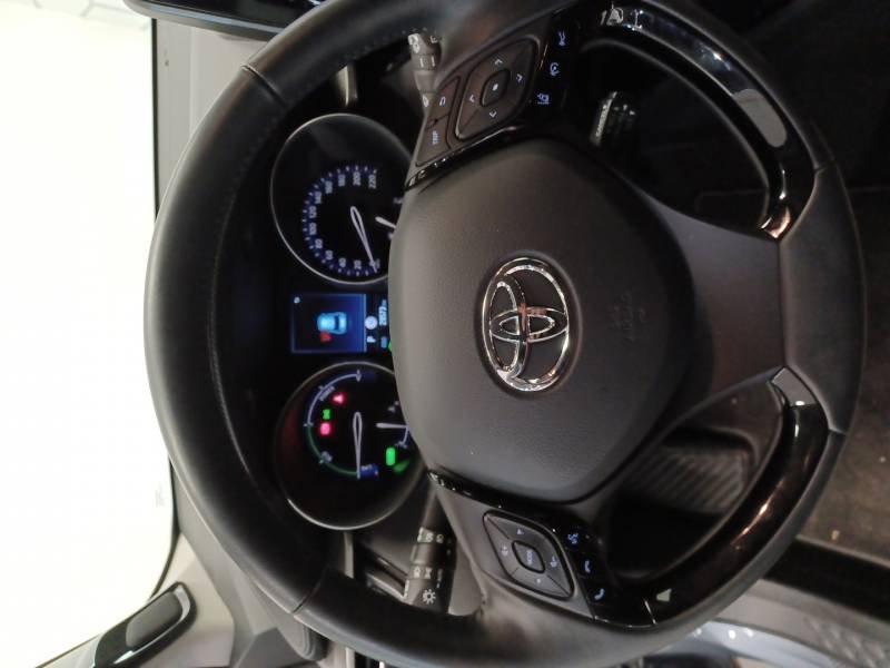 Toyota C-HR - Photo 26