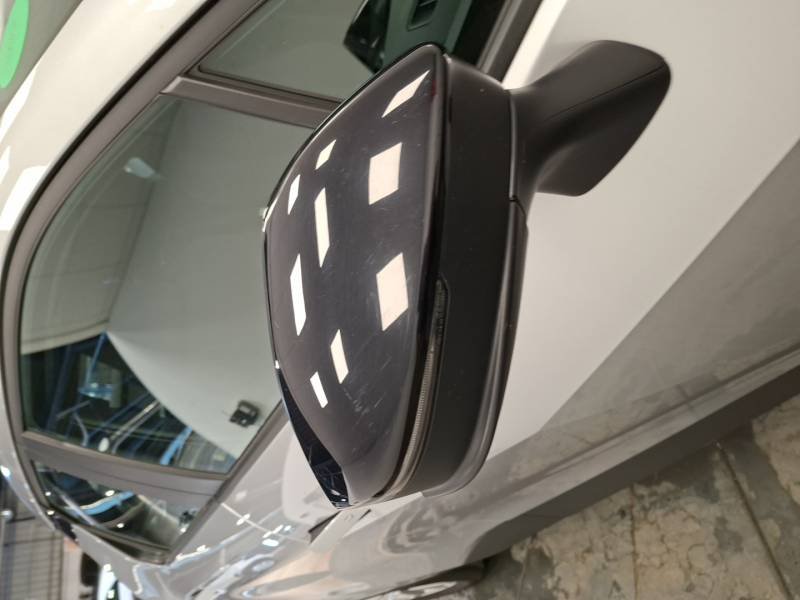 Toyota C-HR - Photo 19