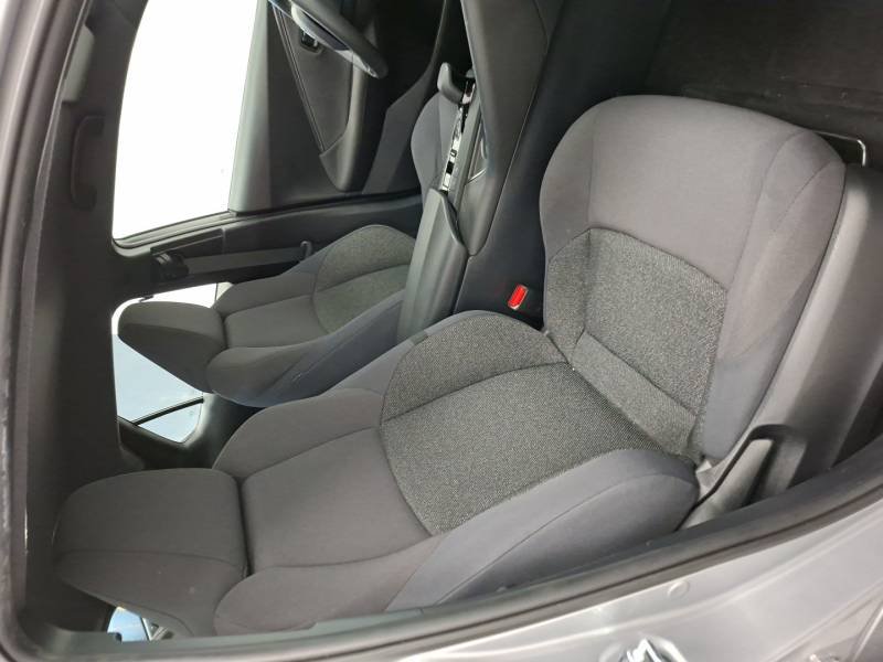 Toyota C-HR - Photo 20