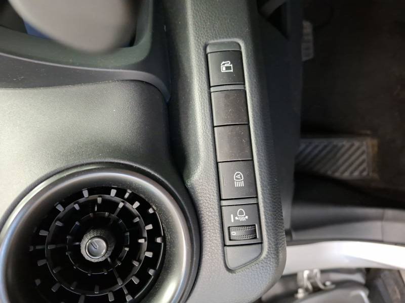 Toyota C-HR - Photo 24