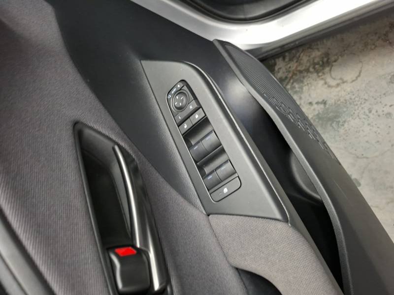 Toyota C-HR - Photo 24