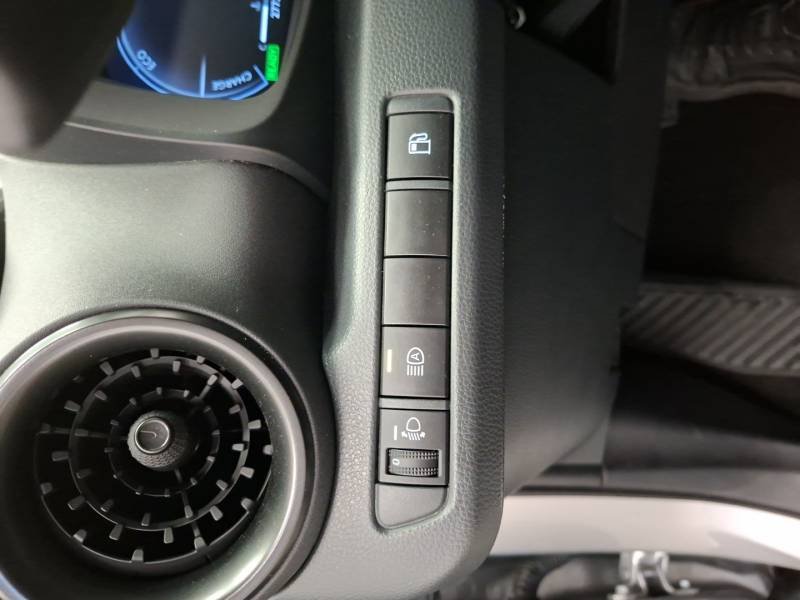 Toyota C-HR - Photo 25