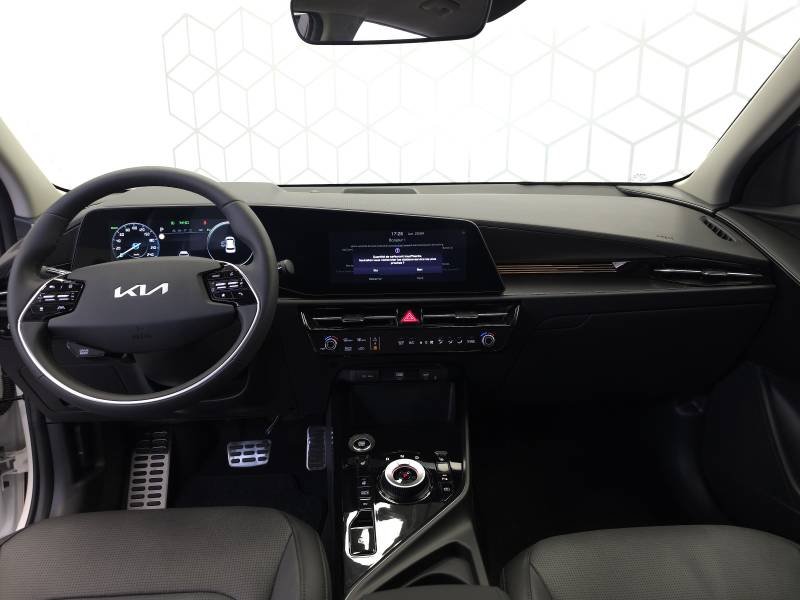 Kia Niro - Photo 23