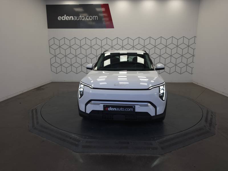 Kia EV3 - Photo 8