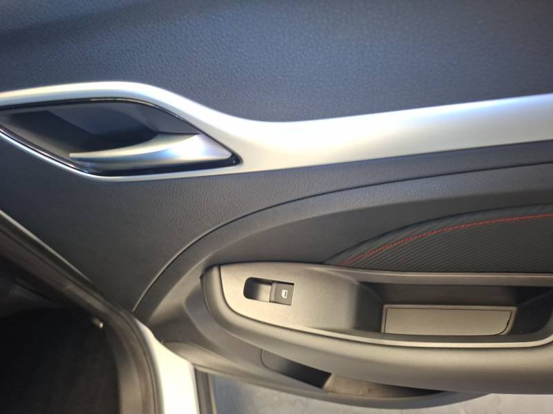 MG ZS - Photo 17