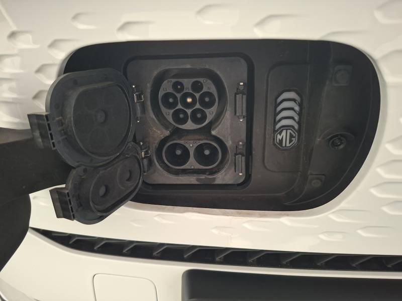 MG ZS - Photo 19