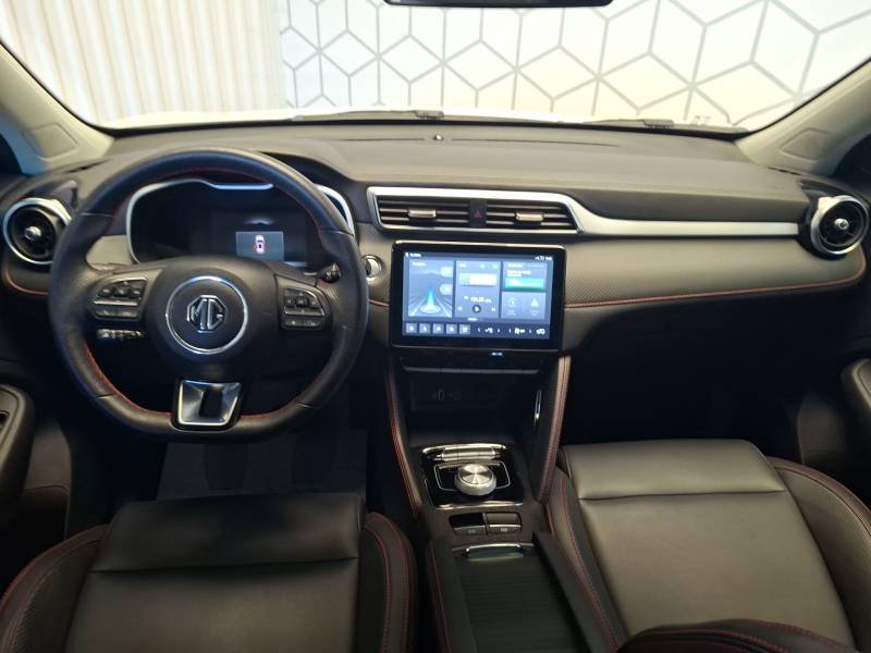 MG ZS - Photo 8