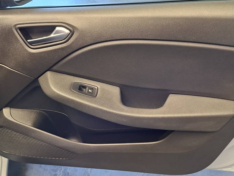 Renault Clio - Photo 16