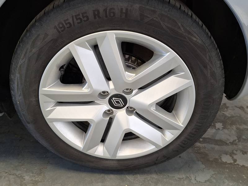 Renault Clio - Photo 25
