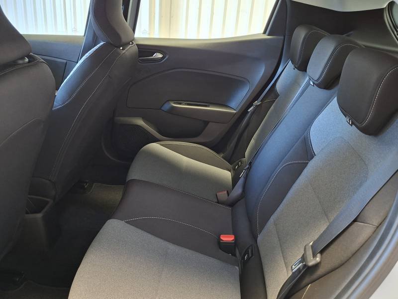 Renault Clio - Photo 26