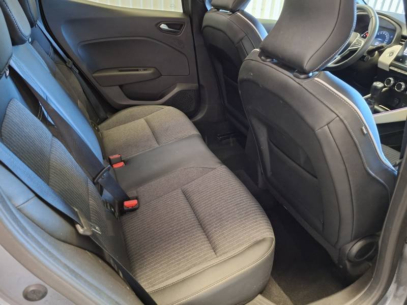 Renault Clio - Photo 15