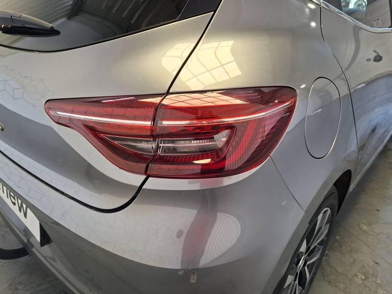 Renault Clio - Photo 19