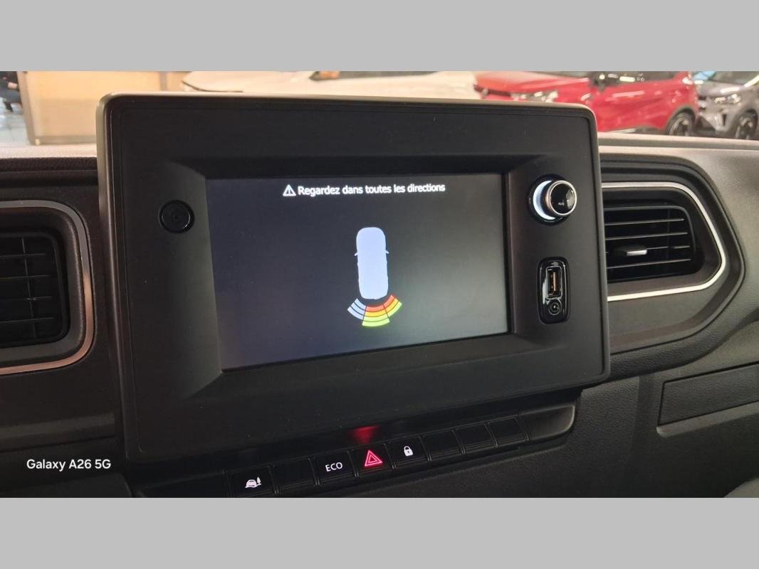 Renault Master - Photo 13