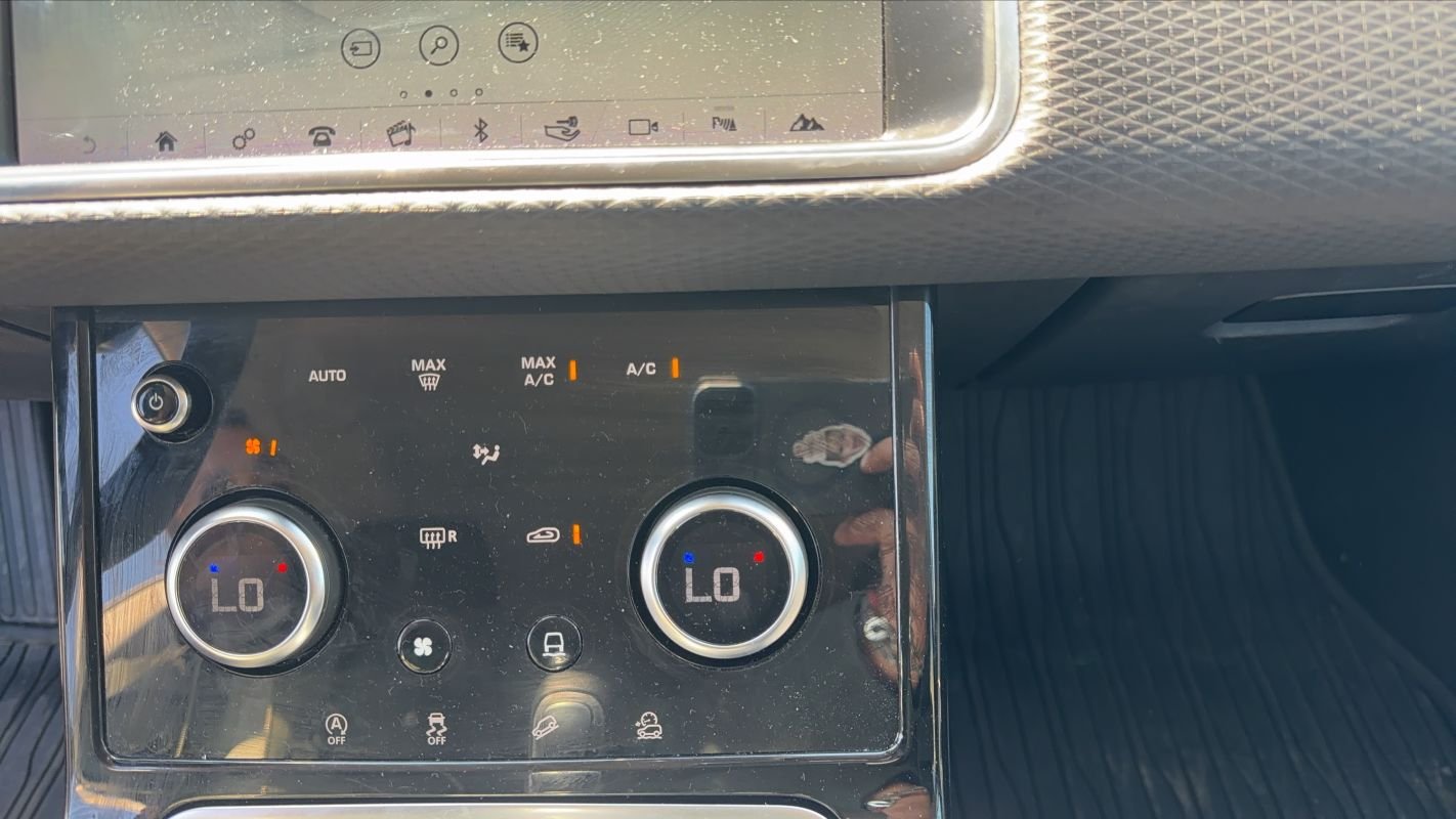 Land Rover Range Rover Evoque - Photo 24