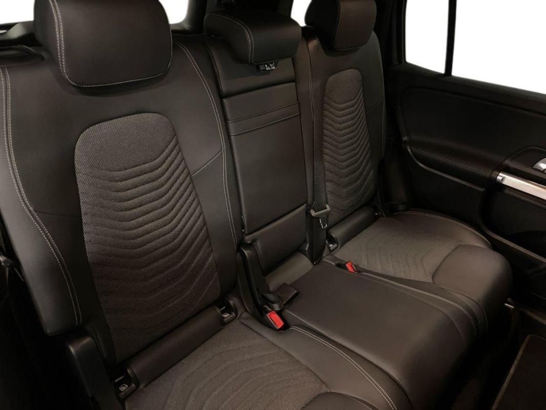 Mercedes EQB - Photo 23