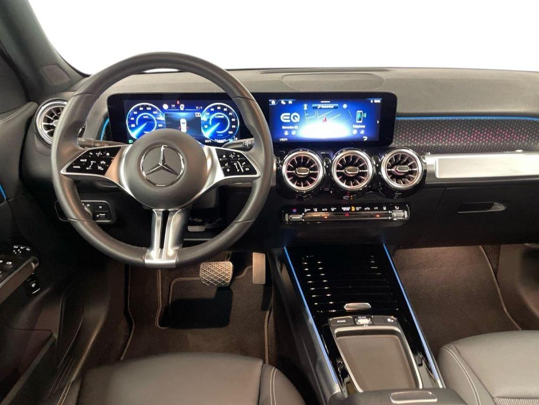 Mercedes EQB - Photo 24