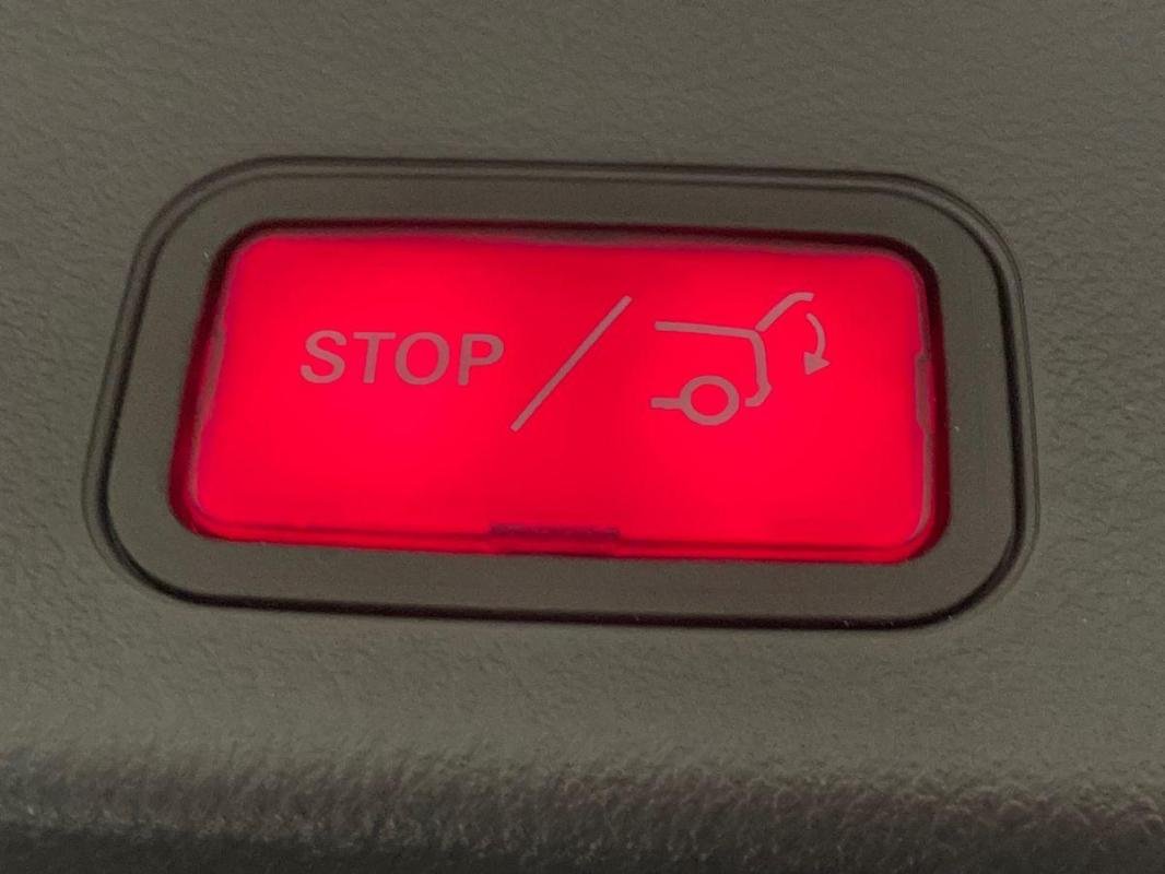 Mercedes EQB - Photo 33