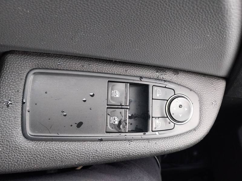 Renault Clio - Photo 23