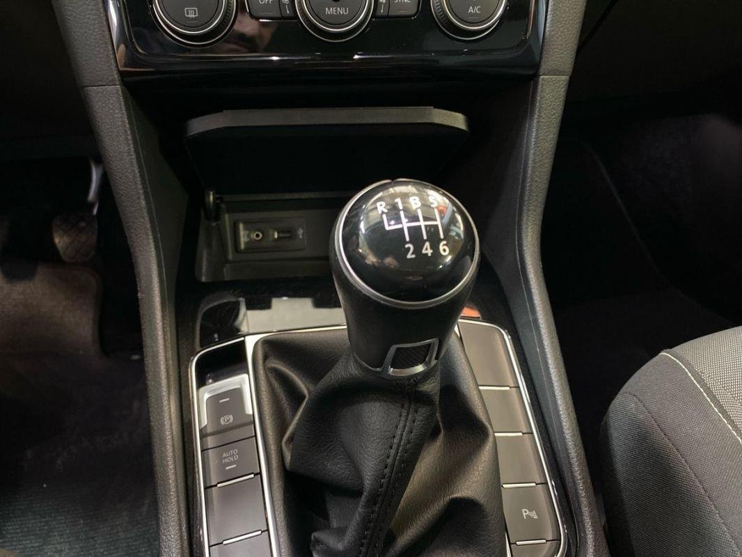 Volkswagen Golf Sportsvan - Photo 11