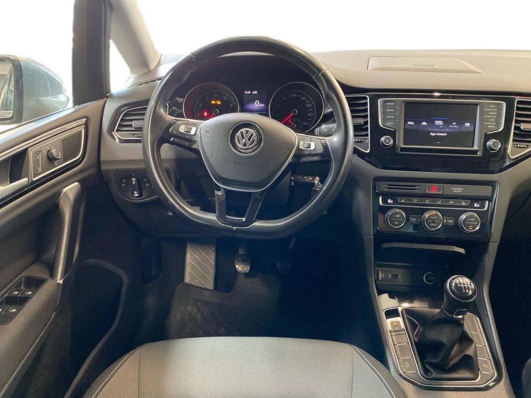 Volkswagen Golf Sportsvan - Photo 24