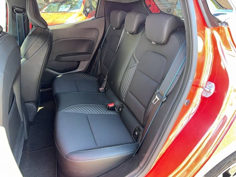 Renault Clio - Photo 14