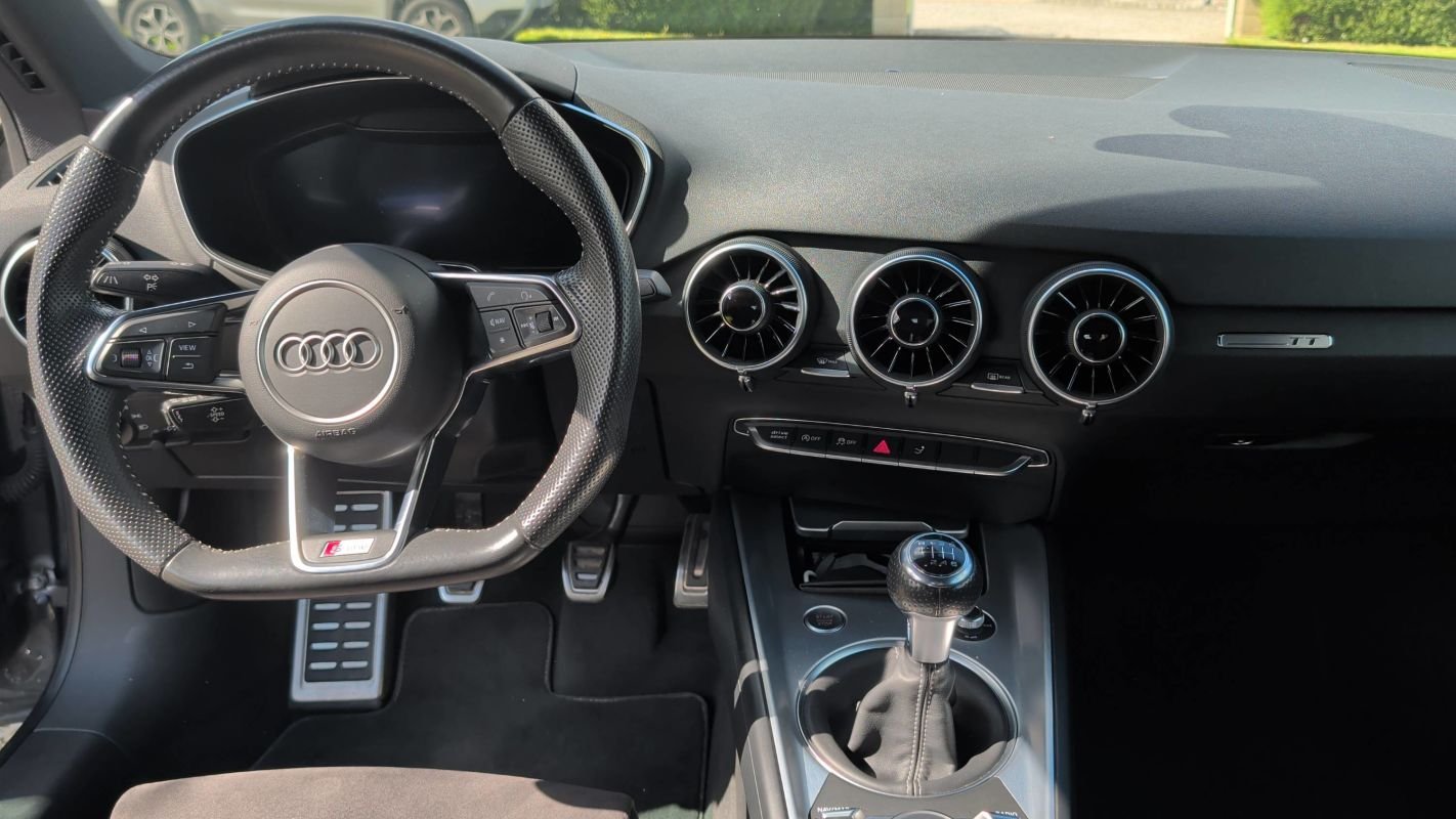 Audi TT - Photo 11
