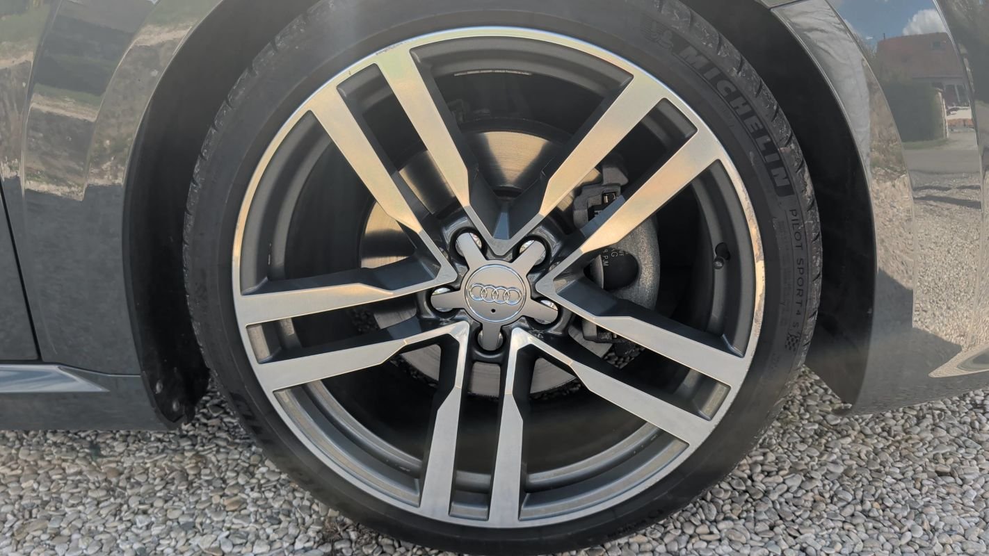 Audi TT - Photo 17