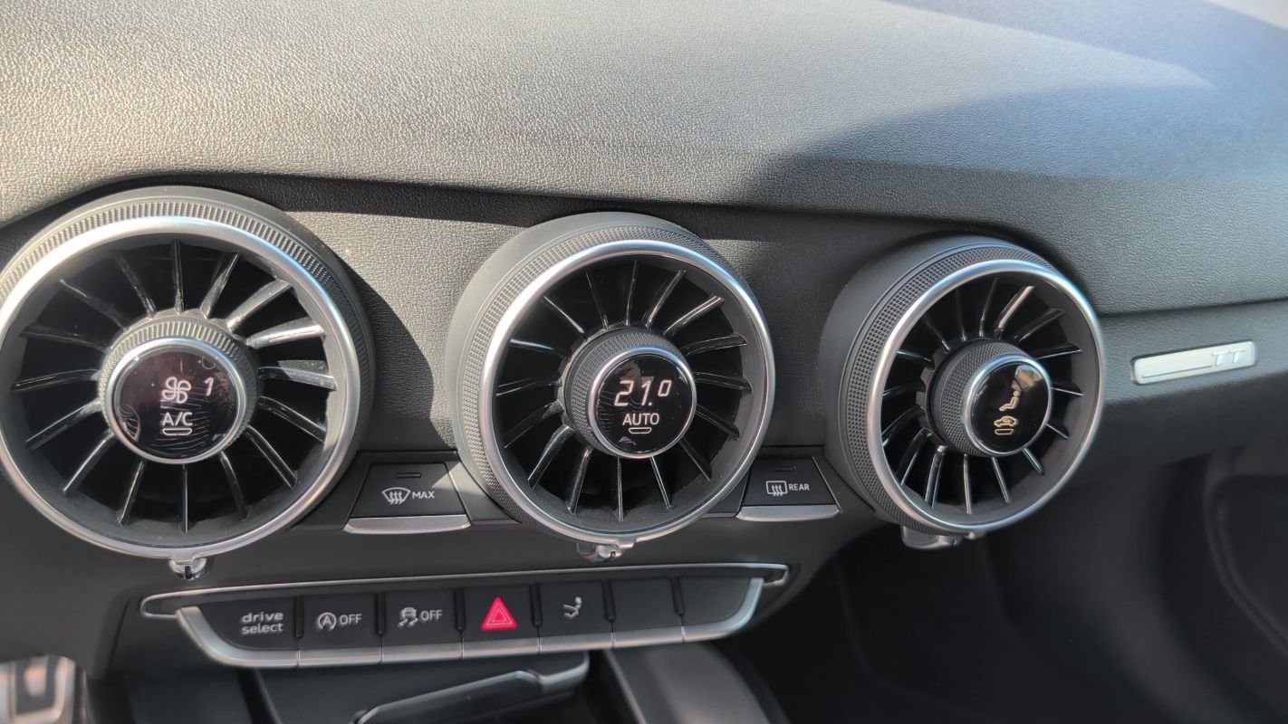 Audi TT - Photo 29