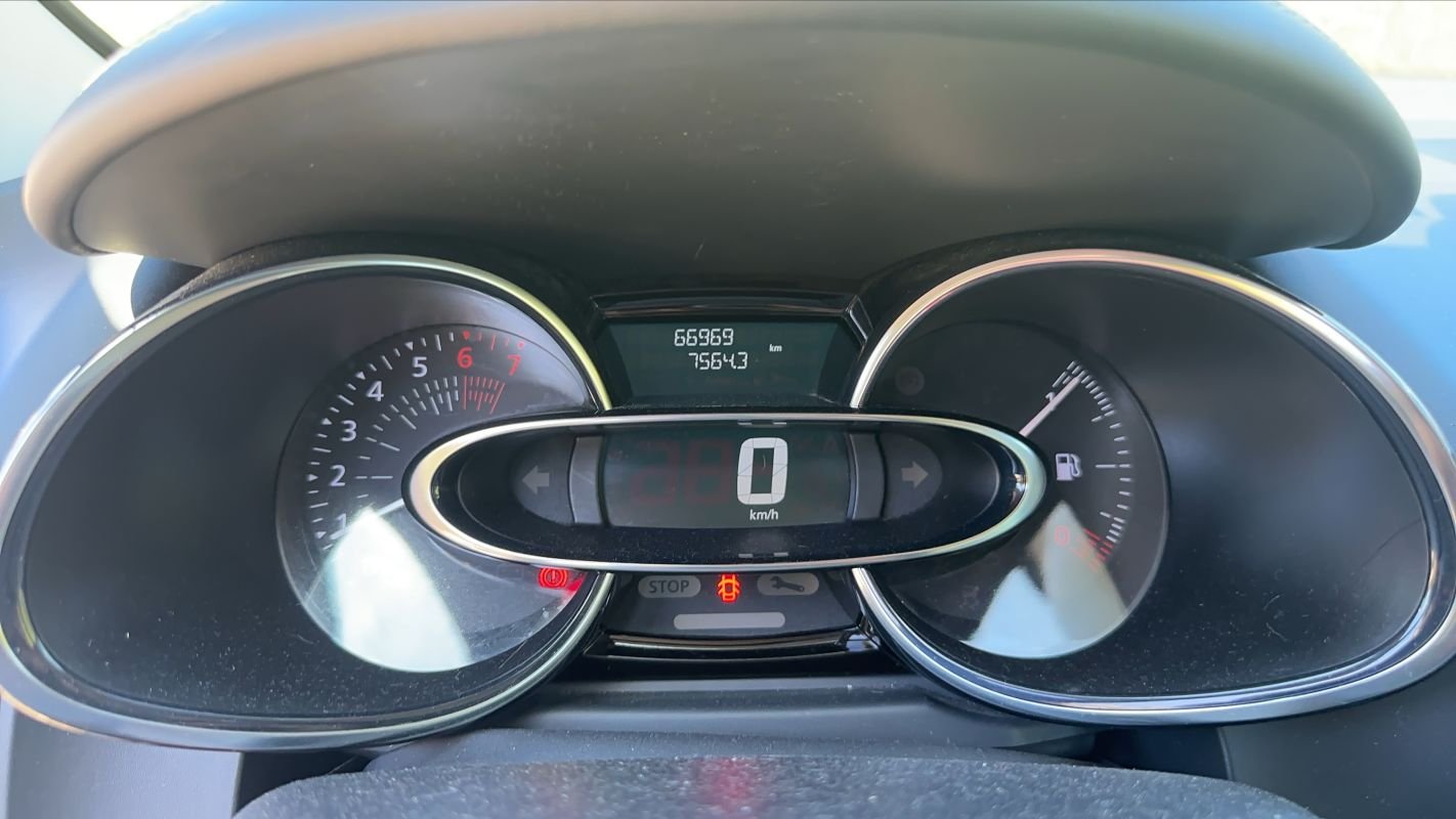 Renault Clio - Photo 12