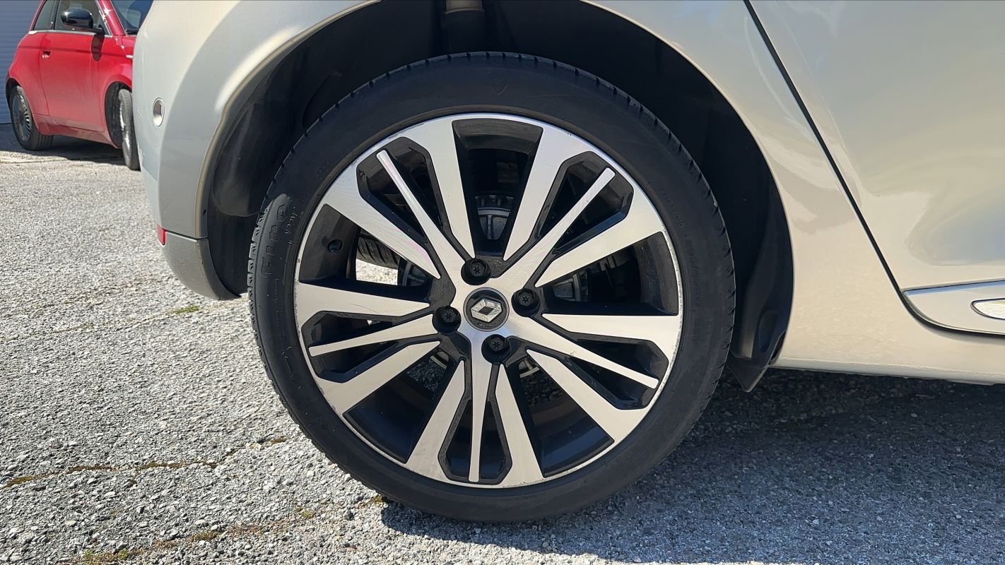 Renault Clio - Photo 16