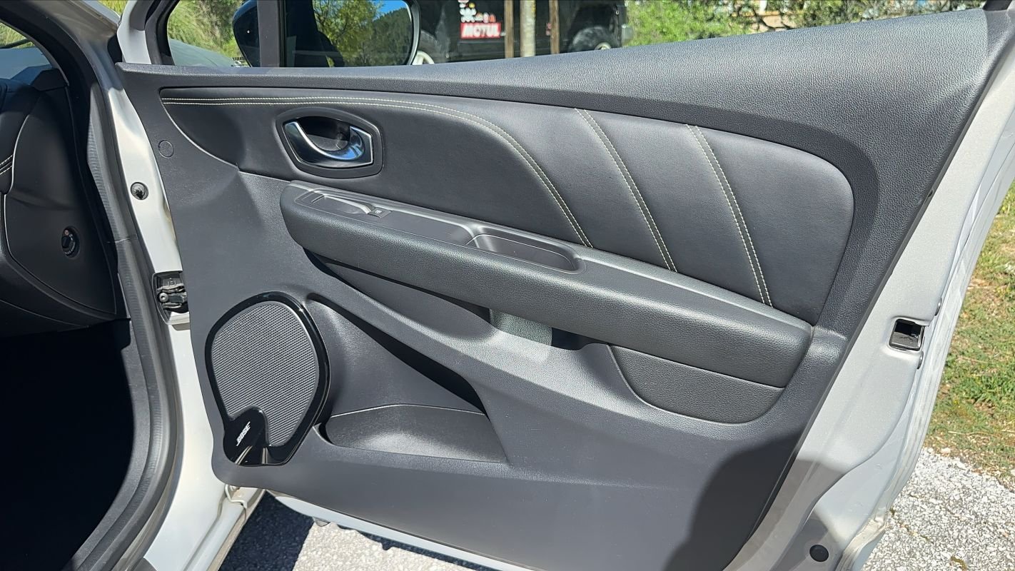 Renault Clio - Photo 22