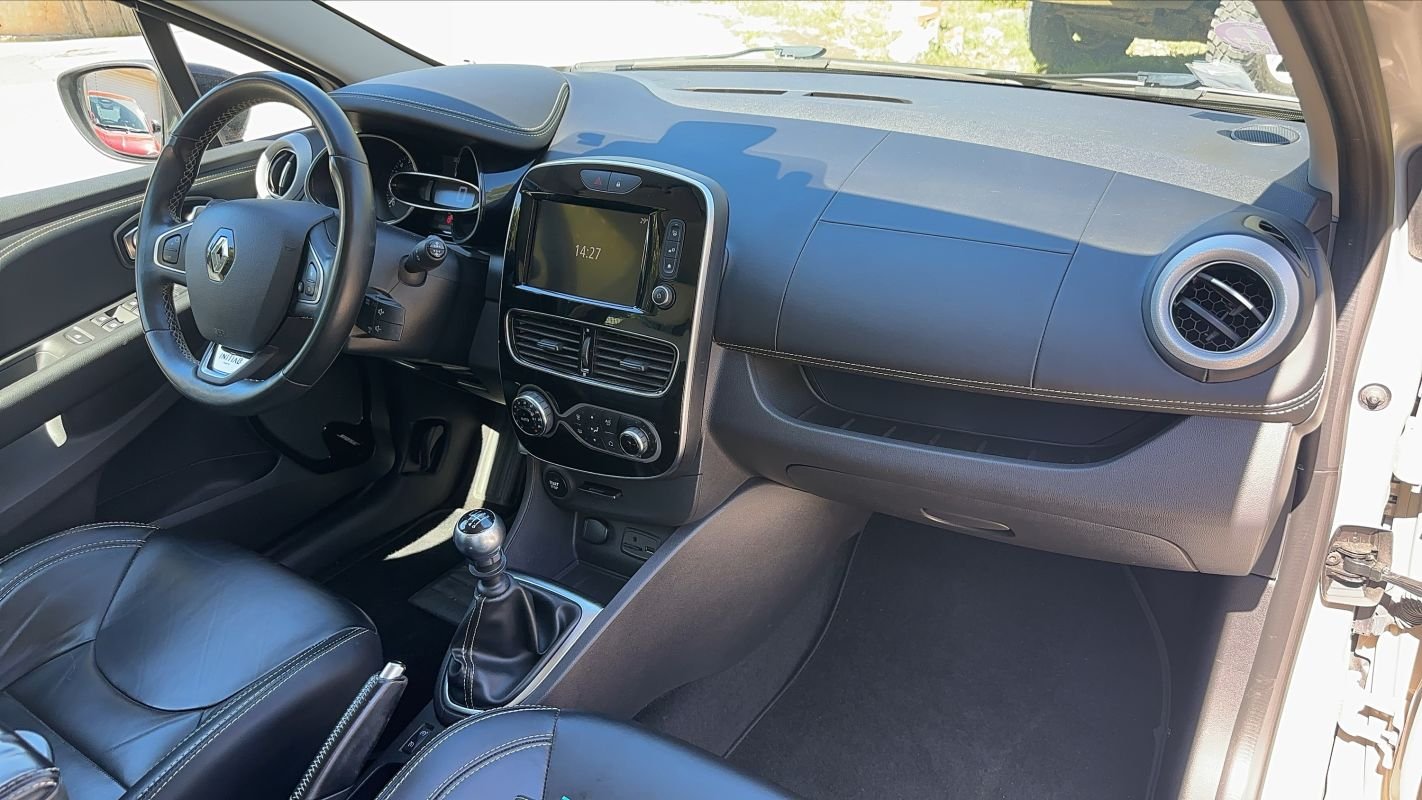 Renault Clio - Photo 10