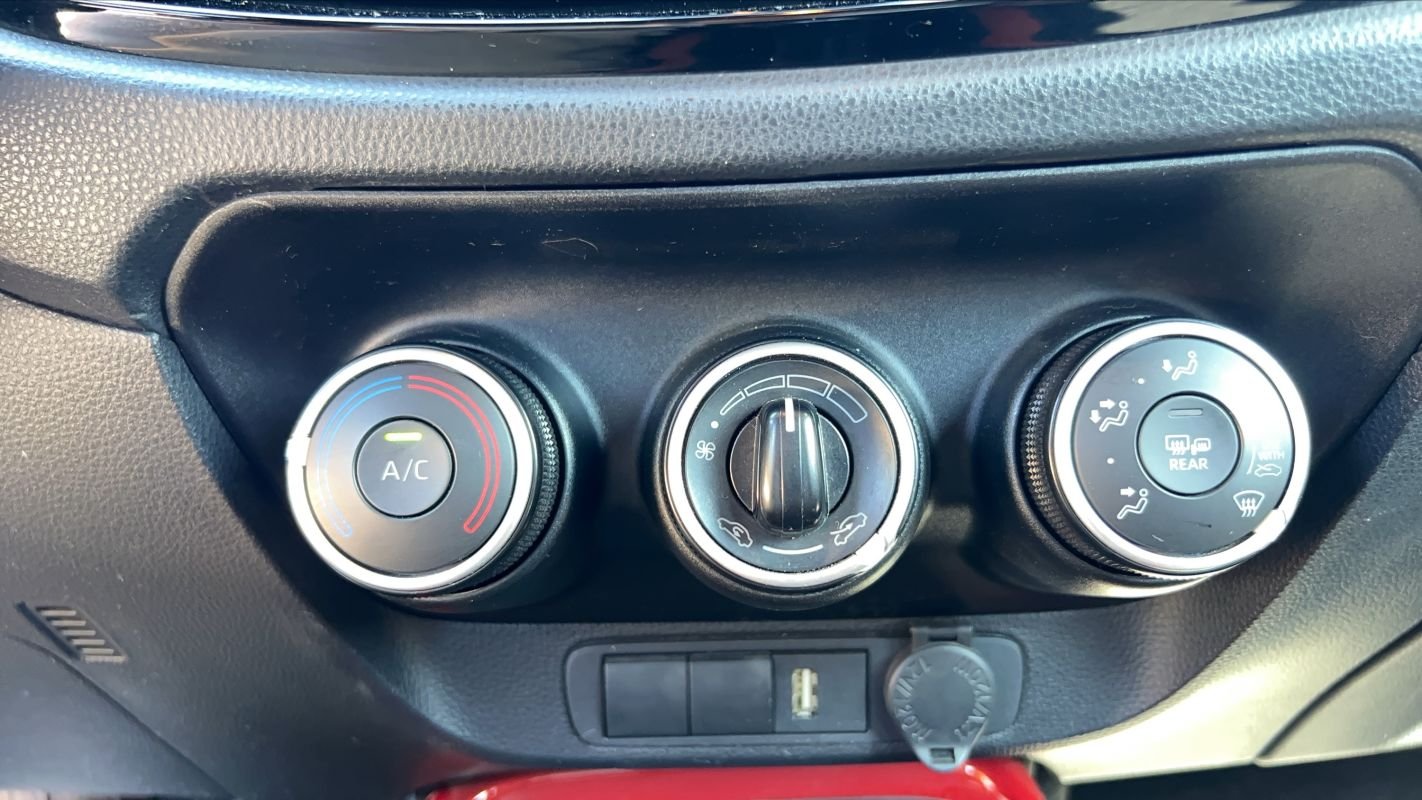 Toyota aygo x - Photo 13