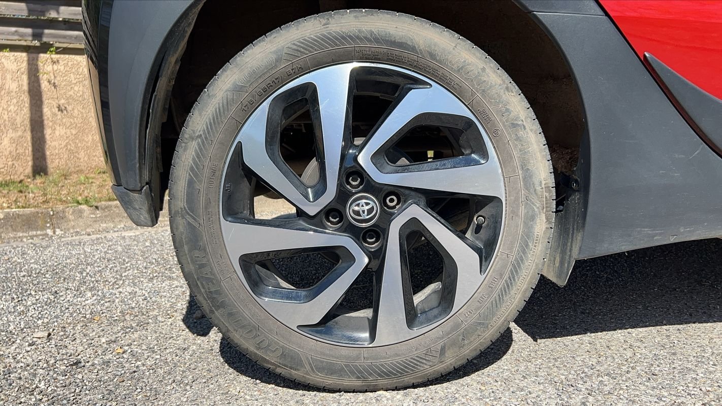 Toyota aygo x - Photo 16