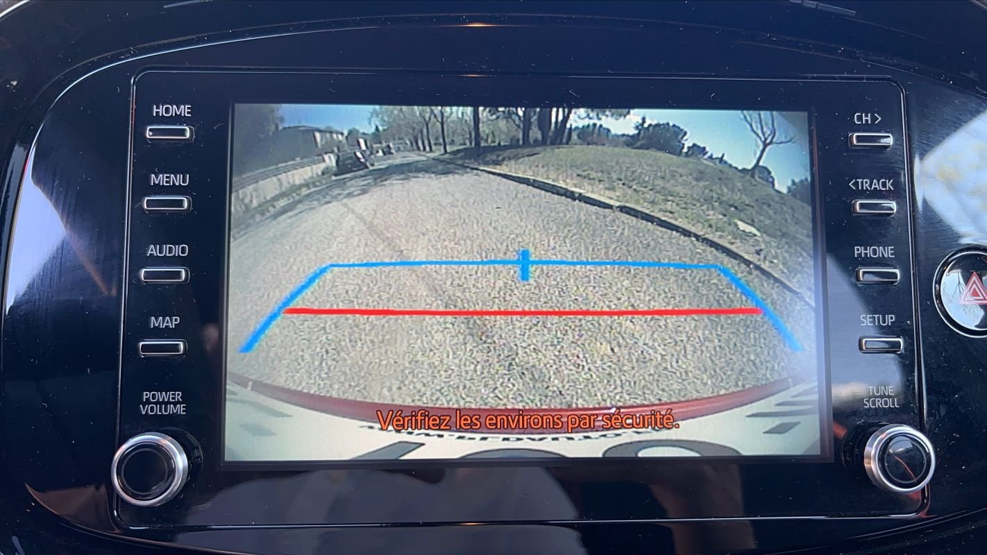 Toyota aygo x - Photo 23