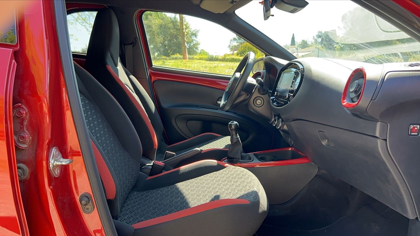 Toyota aygo x - Photo 25