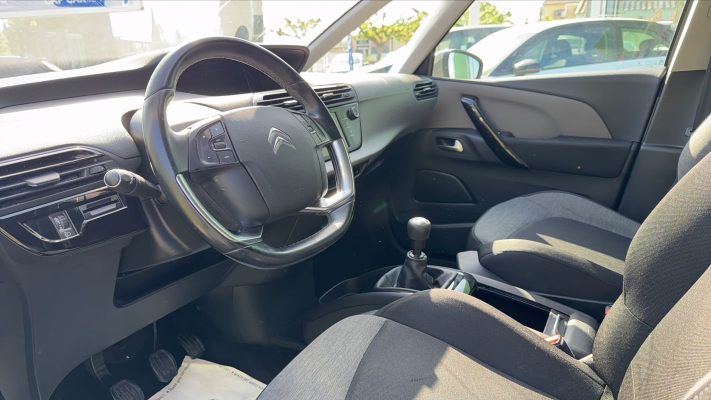 Citroën Grand C4 Picasso - Photo 8