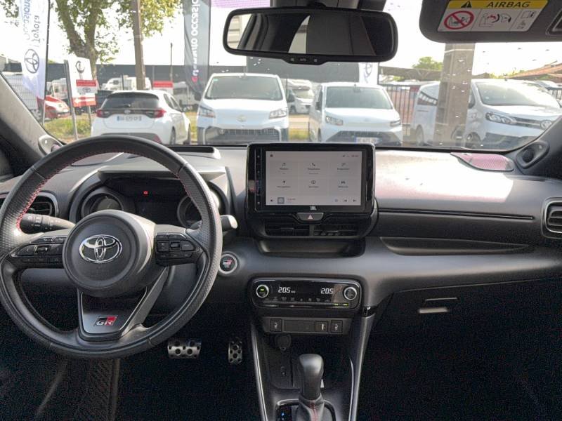 Toyota Yaris - Photo 14