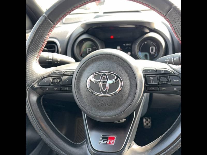 Toyota Yaris - Photo 17