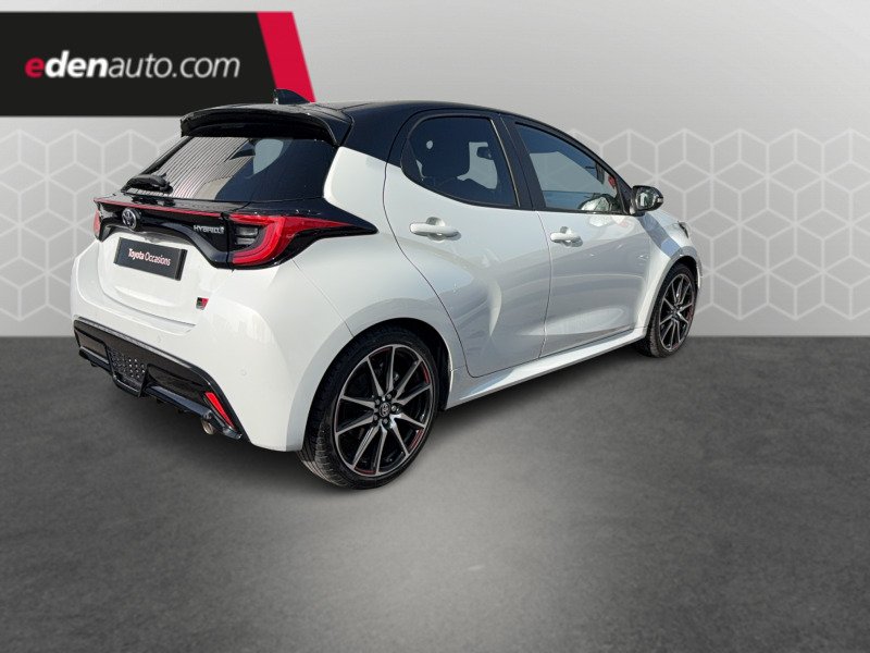 Toyota Yaris - Photo 5