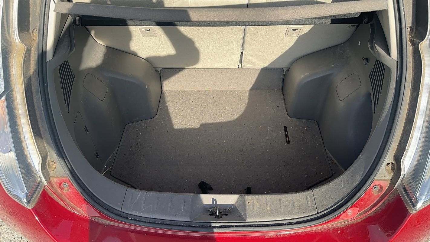 Nissan Leaf - Photo 14