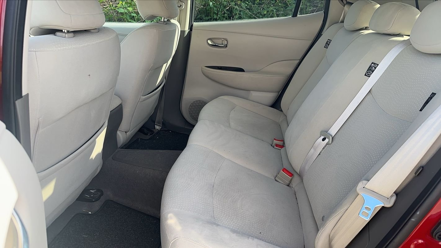 Nissan Leaf - Photo 29
