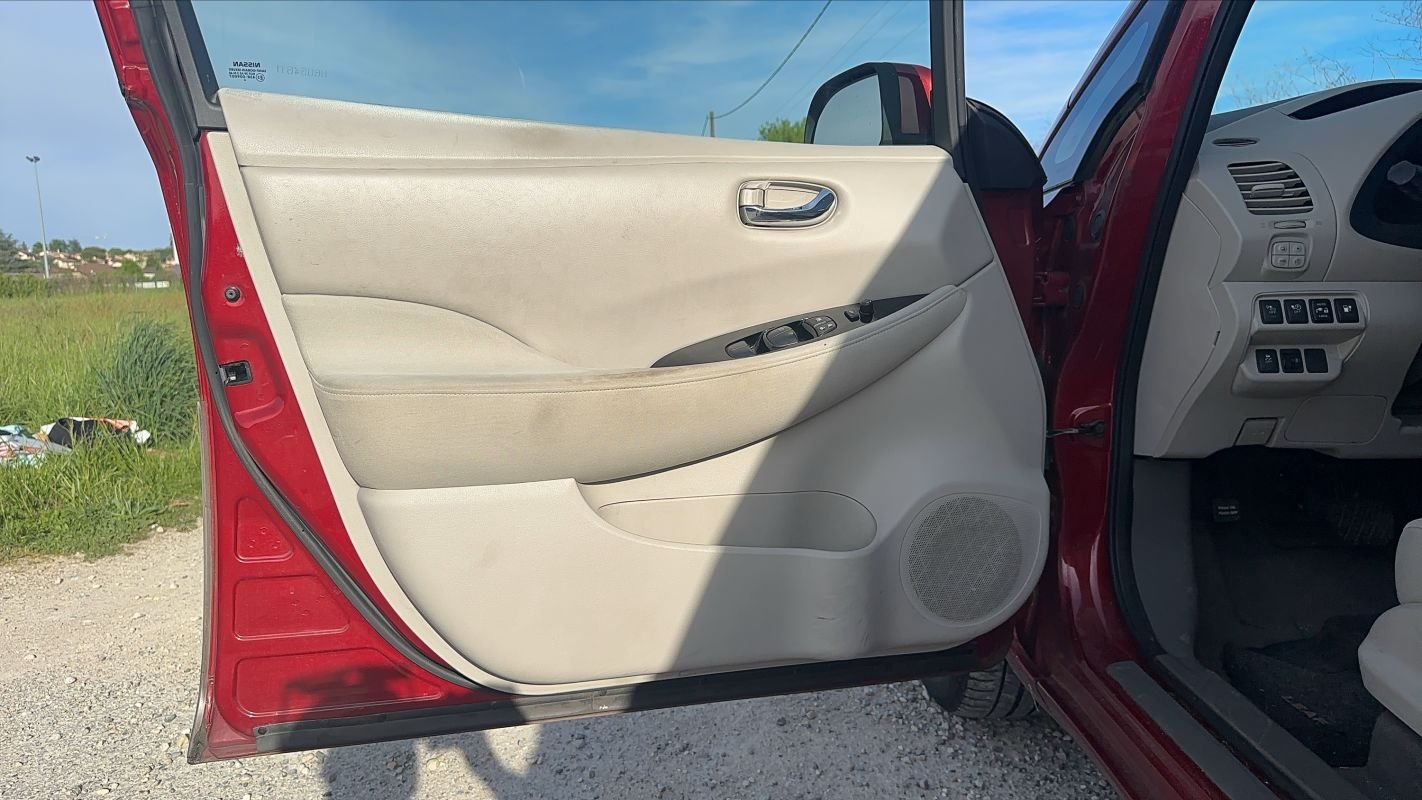 Nissan Leaf - Photo 7