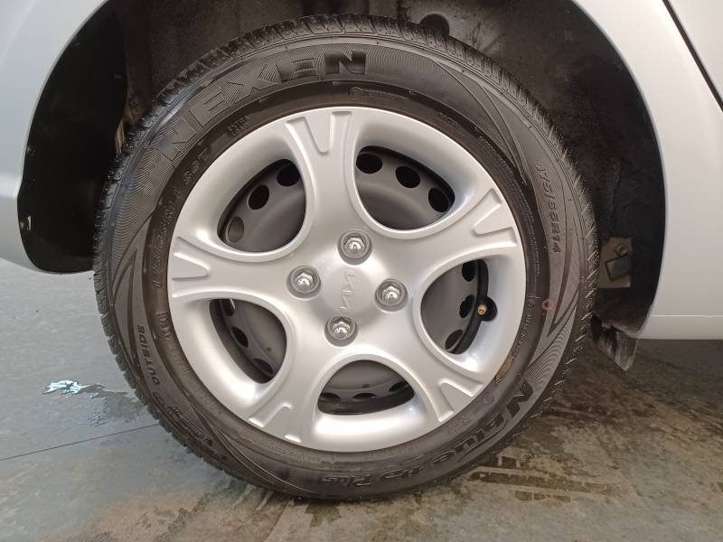 Kia Picanto - Photo 9