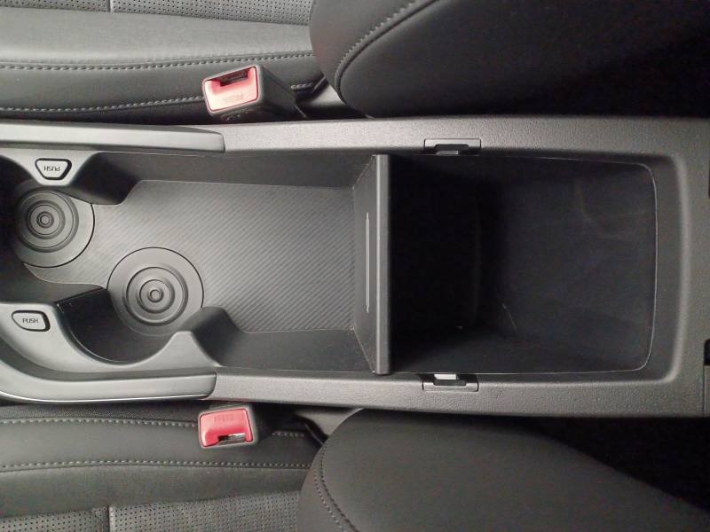 Kia Niro - Photo 27